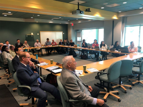 Dean-Lairmore-and-Bennie-Osburn-along-with-participants-attending-the-NAU-–-UC-Davis-Global-One-Health-Symposium